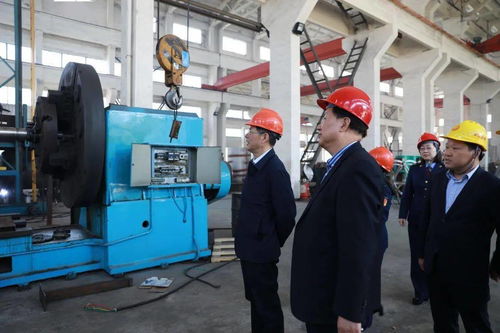 擰緊節(jié)前“安全閥”——周斌副市長帶隊開展“五一”節(jié)前特種設備制造安全檢查